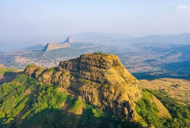 Morgiri Fort Lonavala sightseeing cab place
