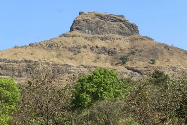 Tikona fort visit by Lonavala taxi service